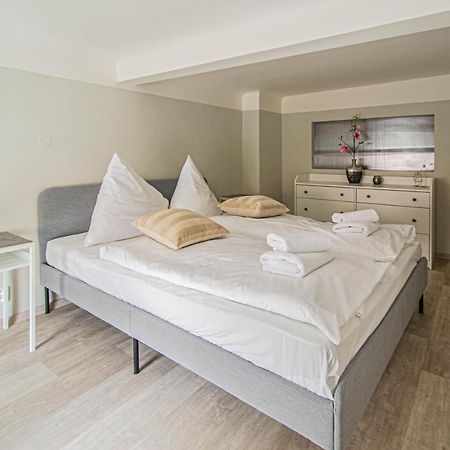 Sightseeing Apartment By Ruterra Прага Екстериор снимка